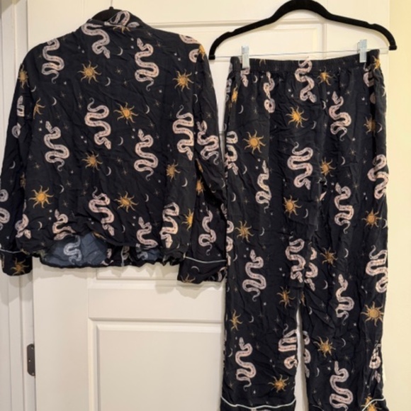 Cleobella Pajama Set - Picture 3 of 3